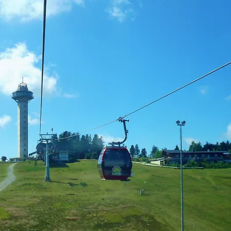 Komfort-fewo Gluecksgriff Mit Garten شقة