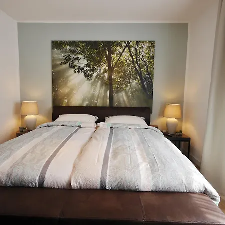 شقة Komfort-fewo Gluecksgriff Mit Garten فيلنغن