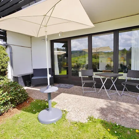 Komfort-fewo Gluecksgriff Mit Garten