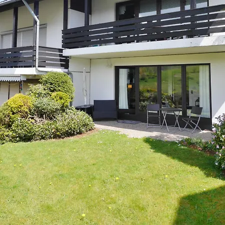 Апартаменты Komfort-fewo Gluecksgriff Mit Garten Виллинген