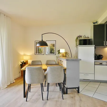 Komfort-fewo Gluecksgriff Mit Garten شقة فيلنغن